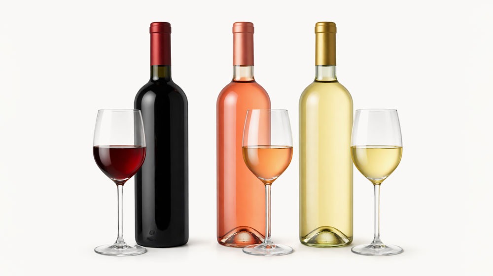 ワインは英語表現です。フランス語ではワインを「Vin（ヴァン）」と呼びます。