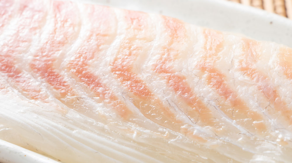 白身魚が結婚式の魚料理で重視される理由